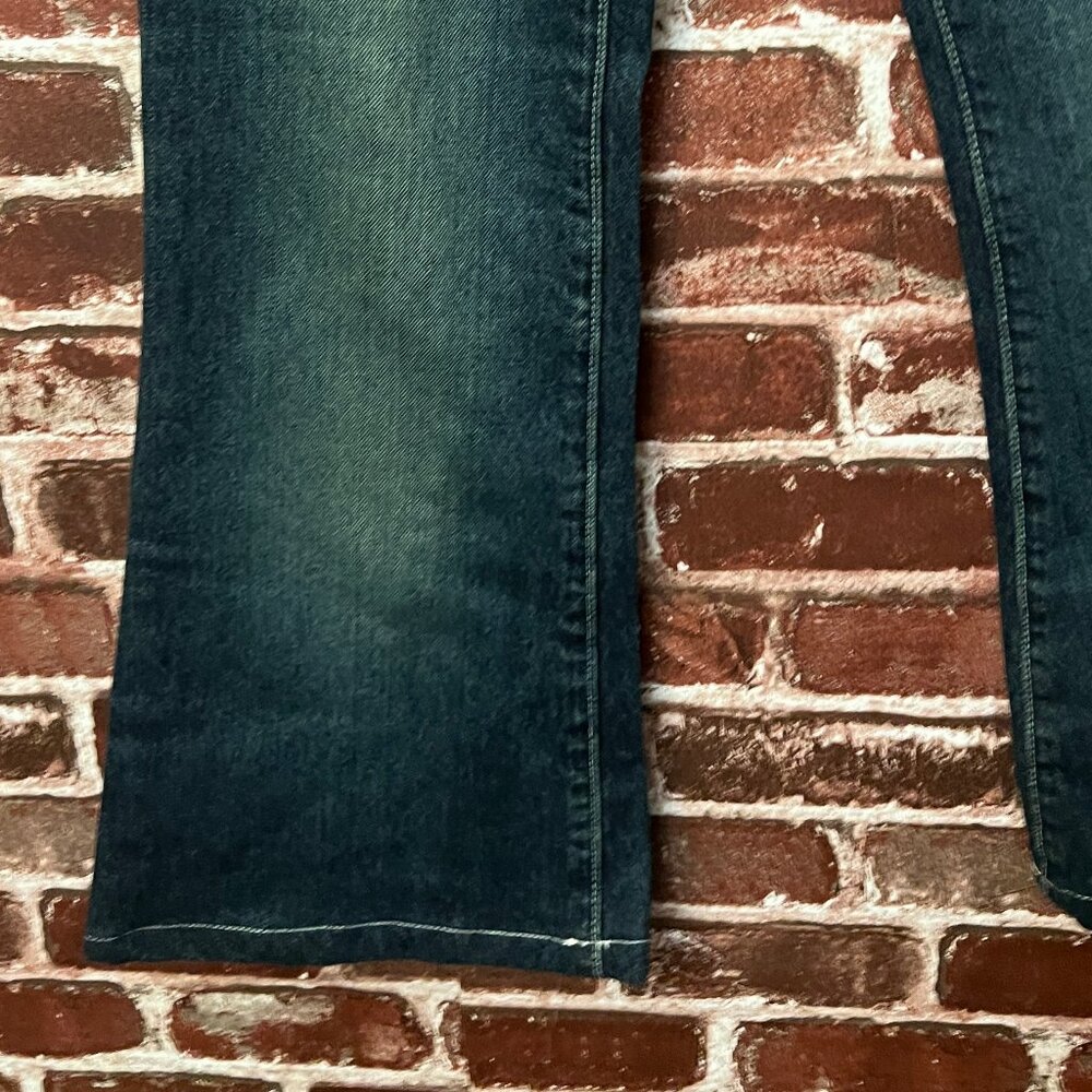 Stylish Black Denim Jeans - Picture 2 of 10